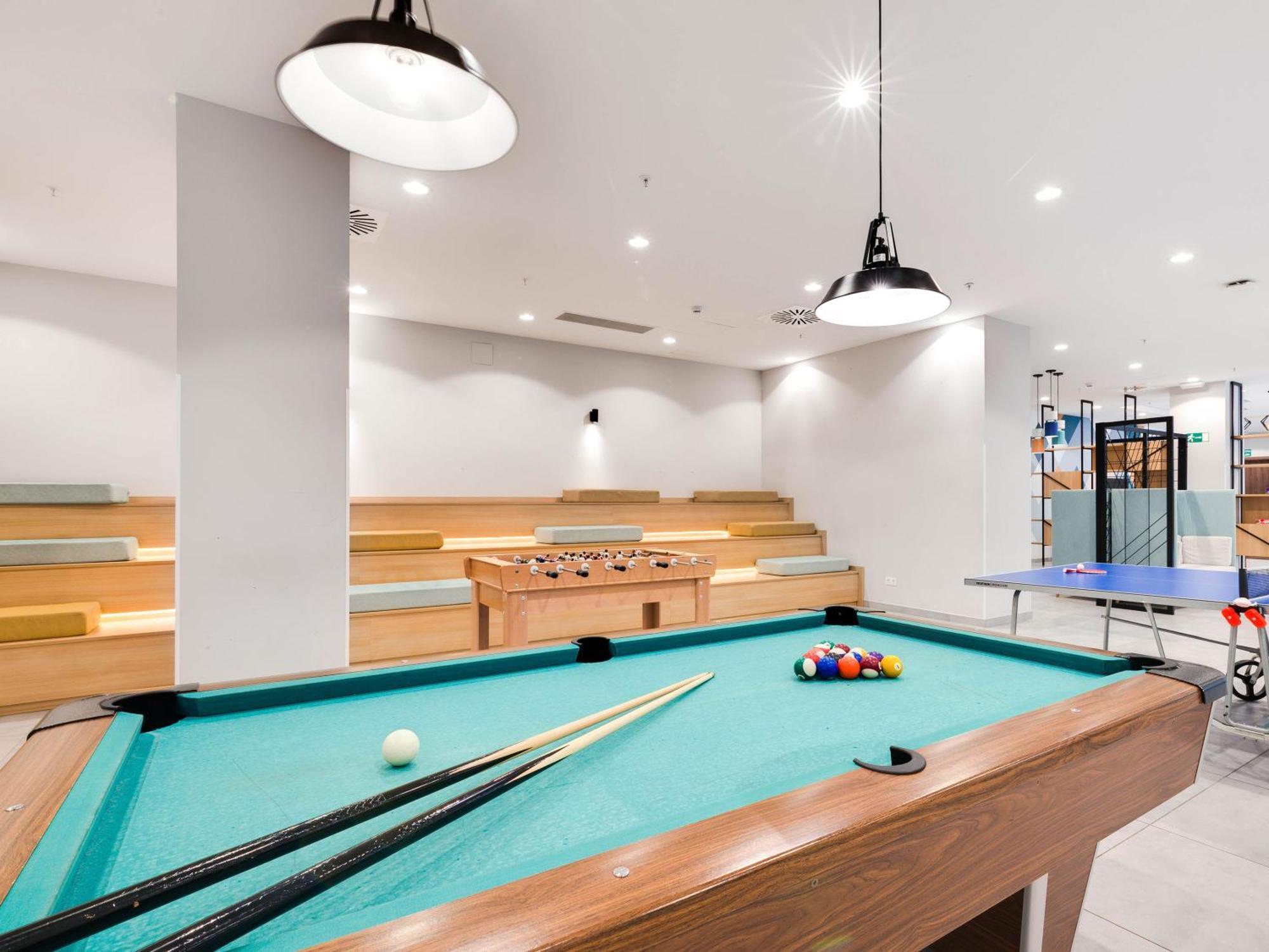 Livensa Living Studios San Sebastian Luaran gambar