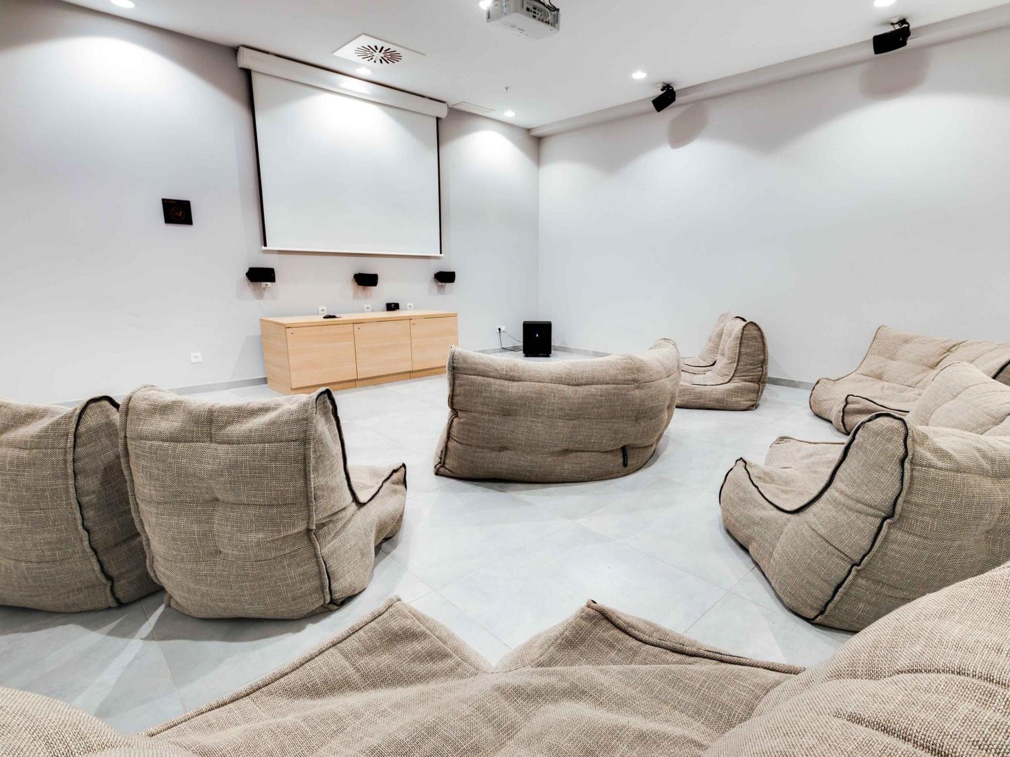 Livensa Living Studios San Sebastian Luaran gambar
