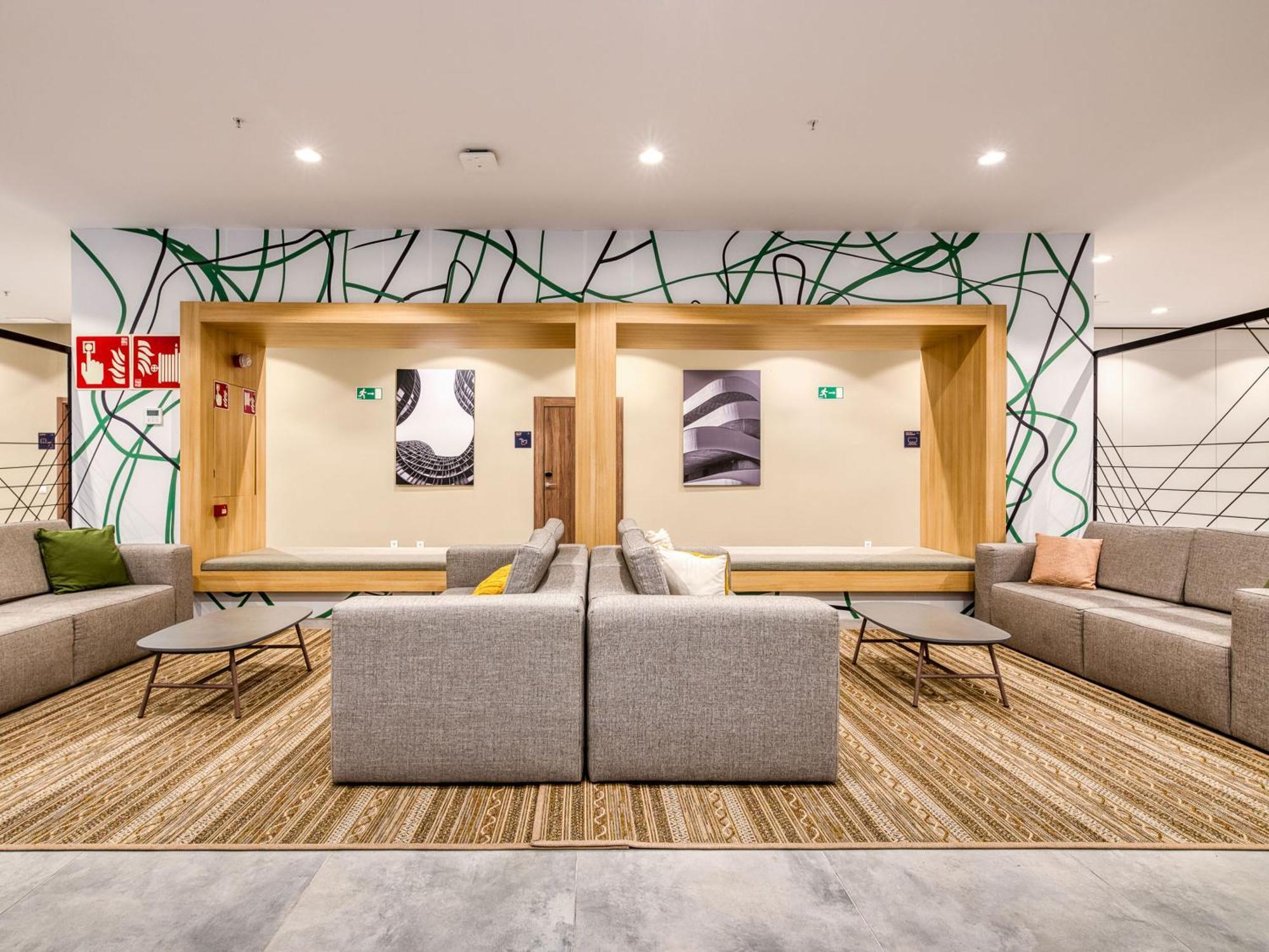 Livensa Living Studios San Sebastian Luaran gambar