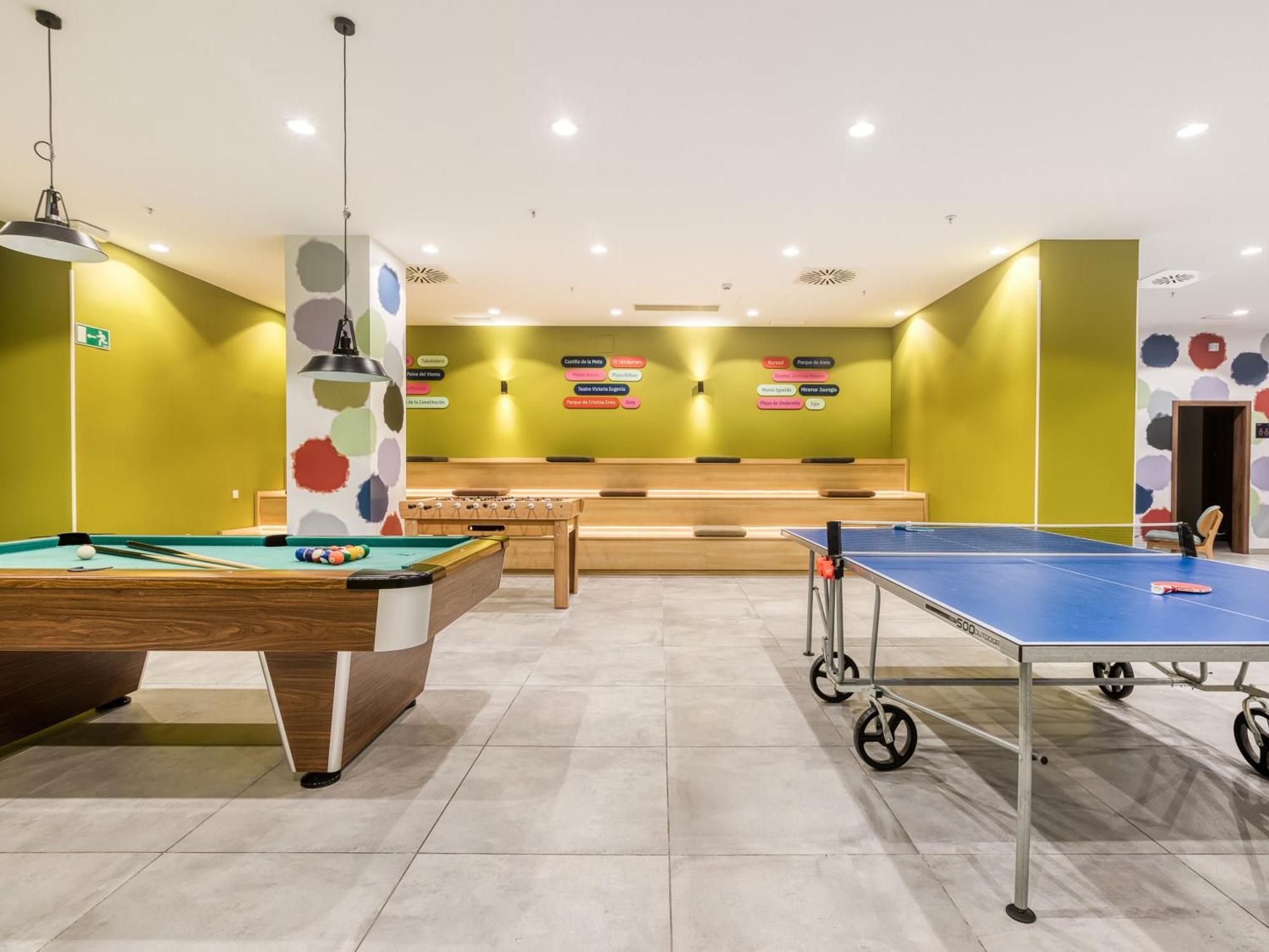Livensa Living Studios San Sebastian Luaran gambar